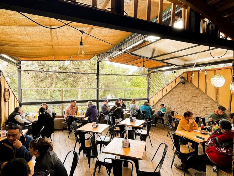 restobar bilbania 01 768x576